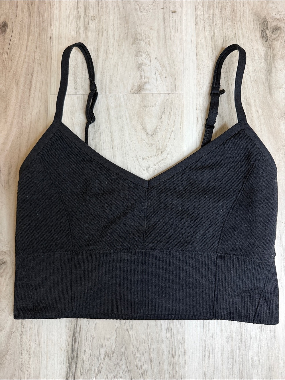 Offline by Aerie Black Seamless Ribbed Bralette with Adjustable Straps size Xs